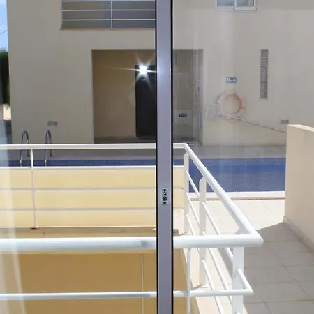 The Concierge - Patroves Pool House 阿尔布费拉